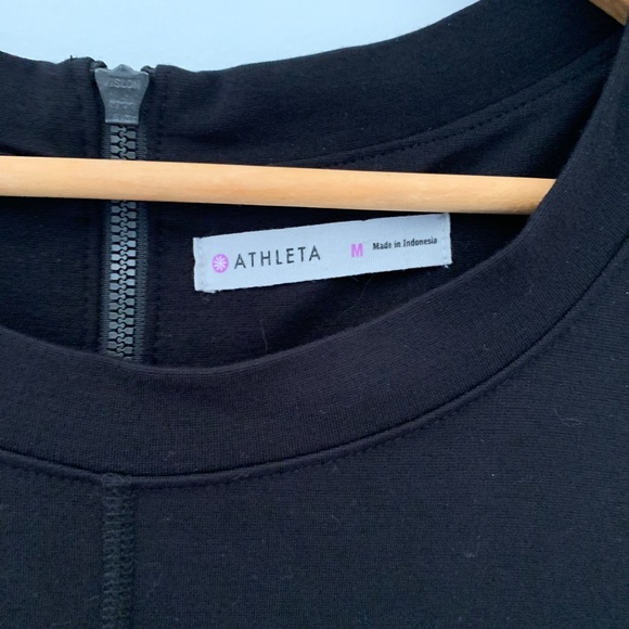 Athleta En Route Dress in Black Size Medium - Picture 5 of 8